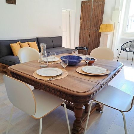 Gites Noulou, Appartementen In Saint-Denis Exteriör bild